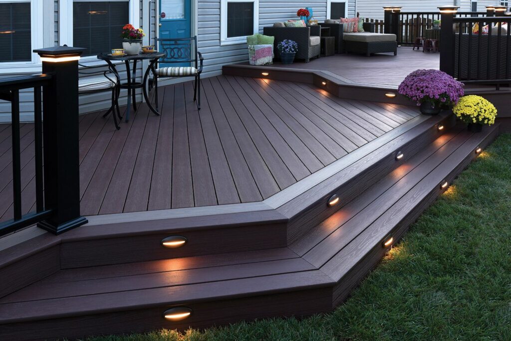 Deck builder Ottawa
